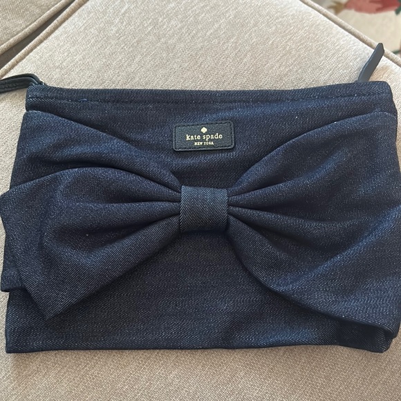 Kate Spade On Purpose Denim Bow Wristlet - Picture 1 of 3